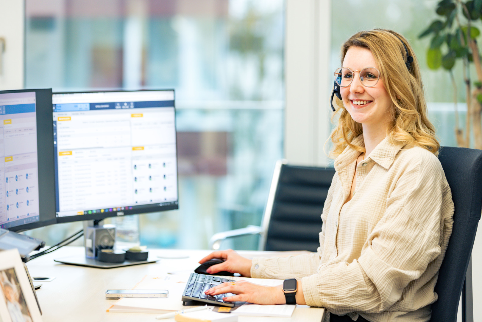 Arbeitsplatz_1920x1080